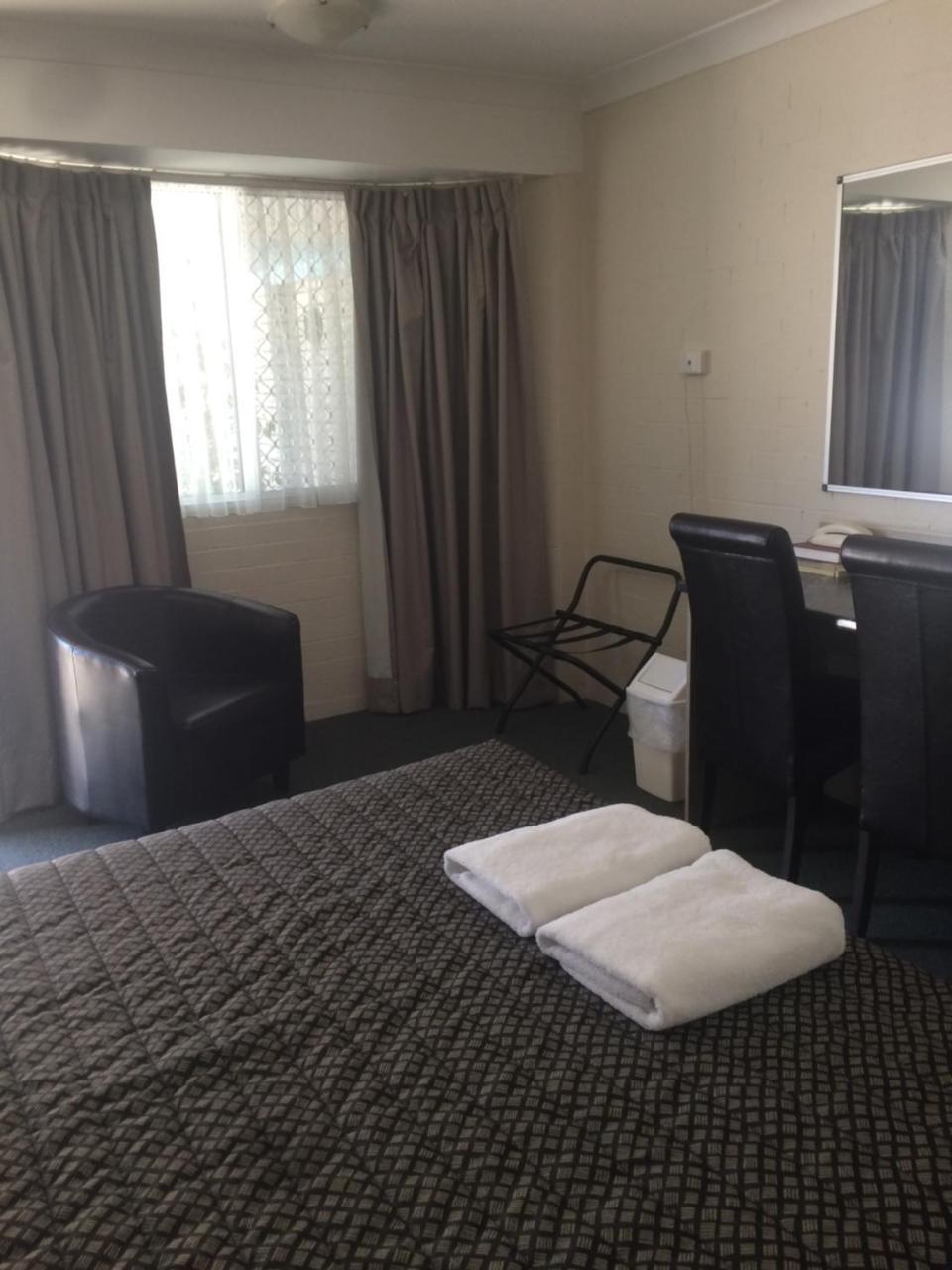 Alexander Motor Inn Moree Exterior photo