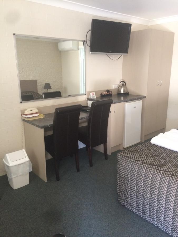 Alexander Motor Inn Moree Exterior photo