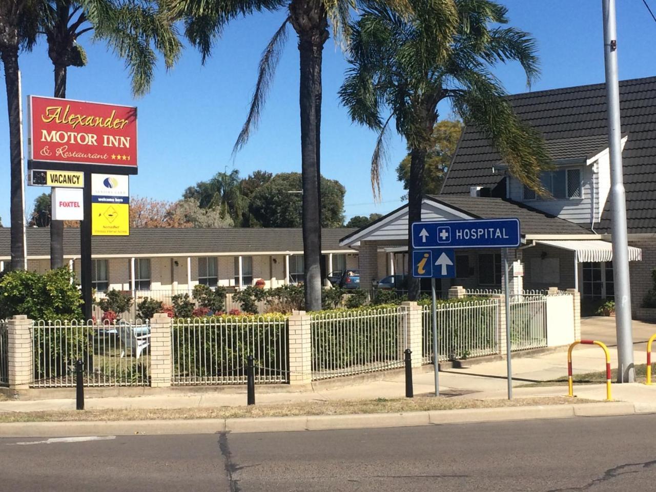 Alexander Motor Inn Moree Exterior photo